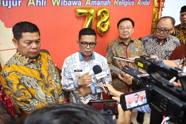 Andra Soni Siapkan Hadiah Umroh Bagi Masyarakat Taat Bayar PKB