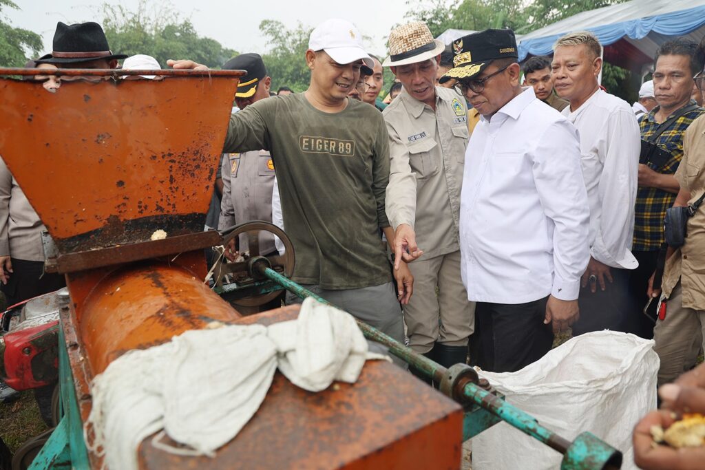 Intensifikasi Lahan, Andra Soni : Untuk Menuju Swasembada Pangan