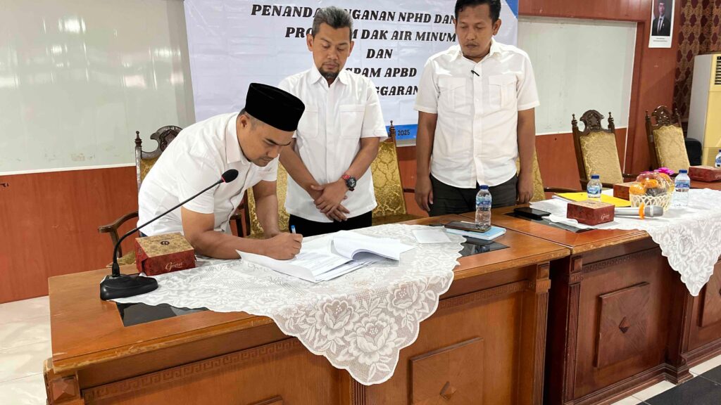 Gandeng Polres Serang, DPUPR Kabupaten Serang-Pokmas Teken PKS Program SPAM