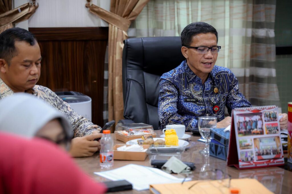 Pj Sekda Nana Supiana: Pemprov Banten Bersama 8 Kabupaten/ Kota Komitmen Dukung Suksesnya Latsitardanus XLV/ 2025 Pj Sekda Nana Supiana: Pemprov Banten Bersama 8 Kabupaten/ Kota Komitmen Dukung Suksesnya Latsitardanus XLV/ 2025
