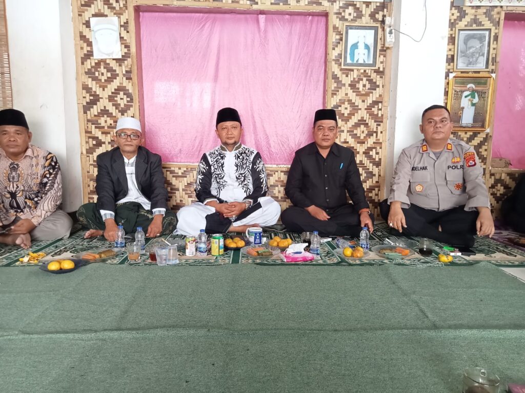 Khitanan Massal dan Santunan Anak Yatim Meriahkan Milad ke-20 Yayasan Majlis Dzikir Nurul Amri Al-Wahab