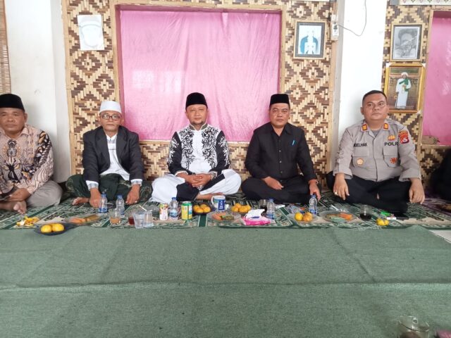 Khitanan Massal dan Santunan Anak Yatim Meriahkan Milad ke-20 Yayasan Majlis Dzikir Nurul Amri Al-Wahab