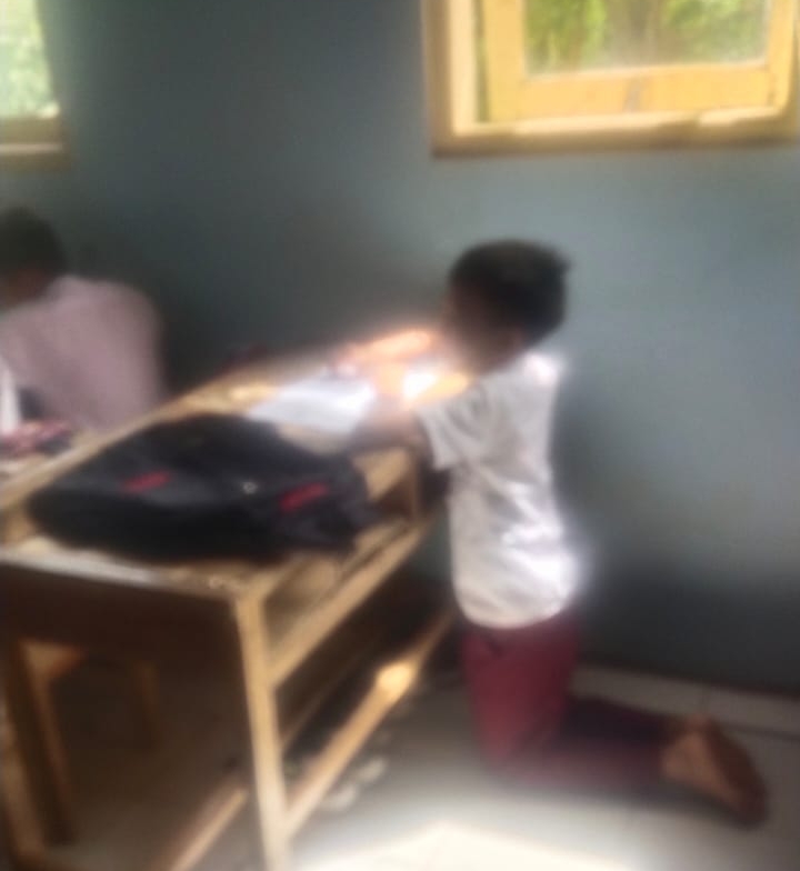 Dua Tahun Rusak, Meja dan Kursi Belajar di SDN Kentir Butuh Perhatian Serius Dua Tahun Rusak, Meja dan Kursi Belajar di SDN Kentir Butuh Perhatian Serius