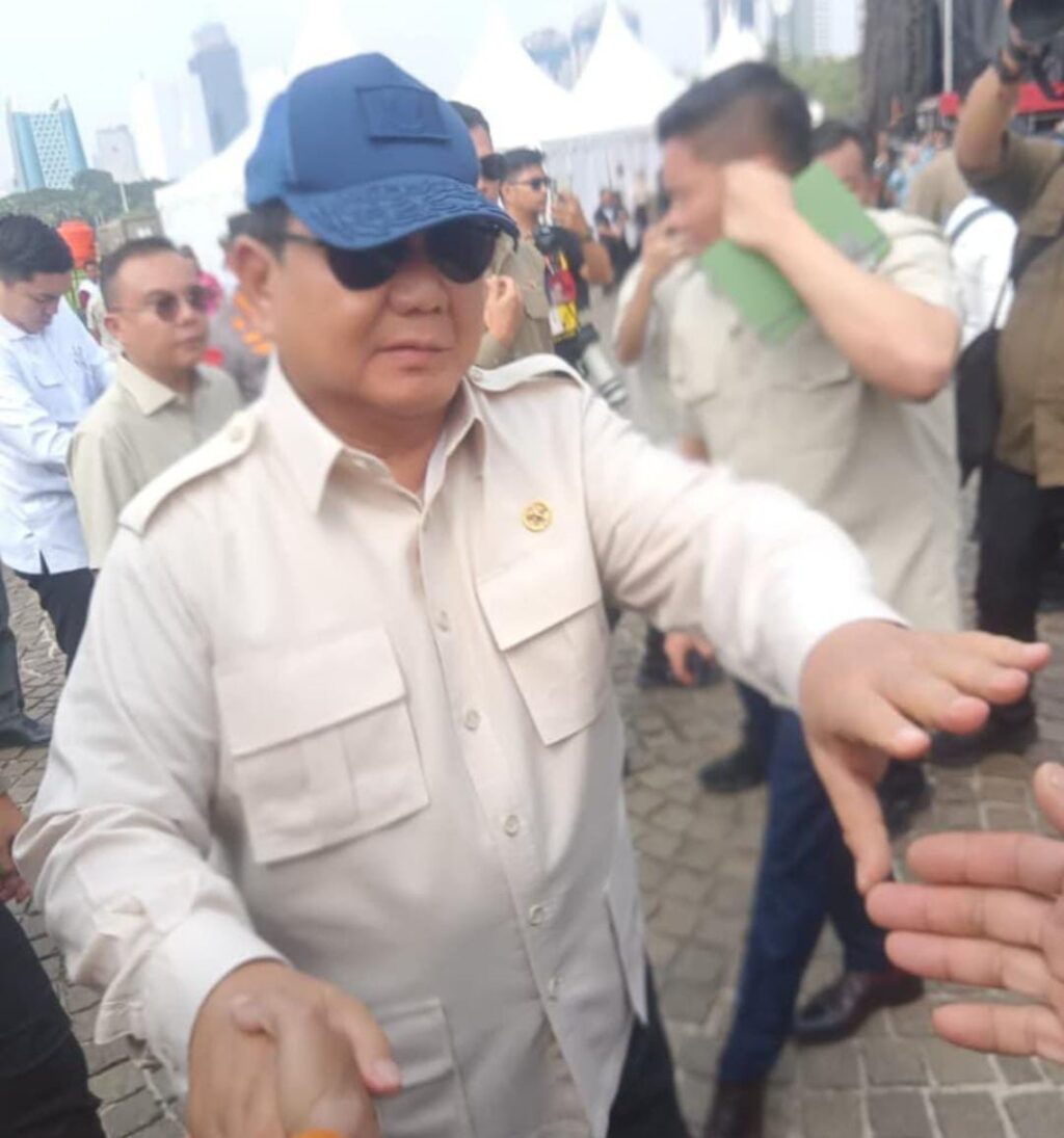 Prabowo Subianto Marah Saat Mendengar Rakyatnya di PHK Sepihak dan Semena-mena Prabowo Subianto Marah Saat Mendengar Rakyatnya di PHK Sepihak dan Semena-mena