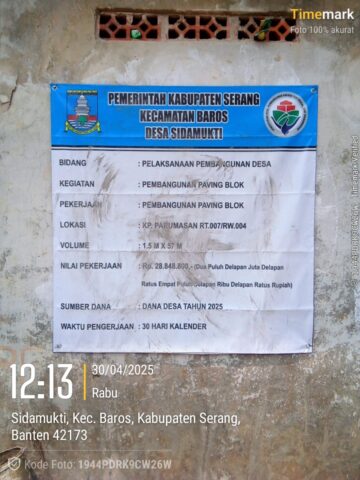 Paving Blok Desa Sidamukti Diduga Gunakan Material Bekas