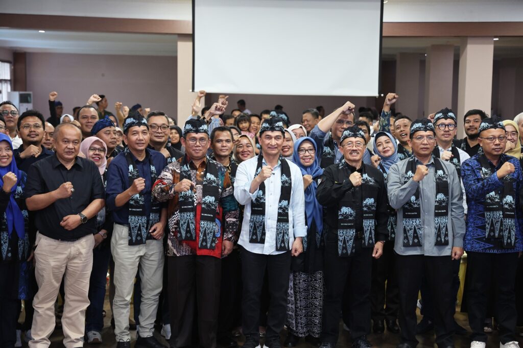 Wagub Banten A Dimyati Natakusumah Hadiri Halal Bihalal IKA Unila Provinsi Banten Wagub Banten A Dimyati Natakusumah Hadiri Halal Bihalal IKA Unila Provinsi Banten