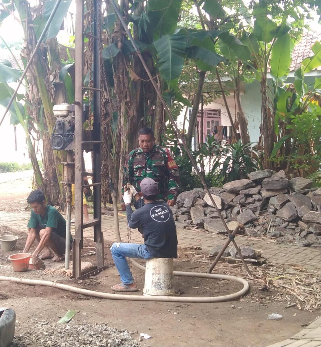 TMMD ke – 124, Kodim Serang dan Indah Kiat Bor Air Bersih di Sukajadi TMMD ke – 124, Kodim Serang dan Indah Kiat Bor Air Bersih di Sukajadi