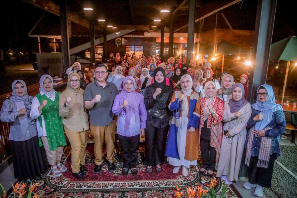 Tinawati Andra Soni : Sinergi dan Kolaborasi Tentukan Keberhasilan 10 Program Pokok PKK Tinawati Andra Soni : Sinergi dan Kolaborasi Tentukan Keberhasilan 10 Program Pokok PKK
