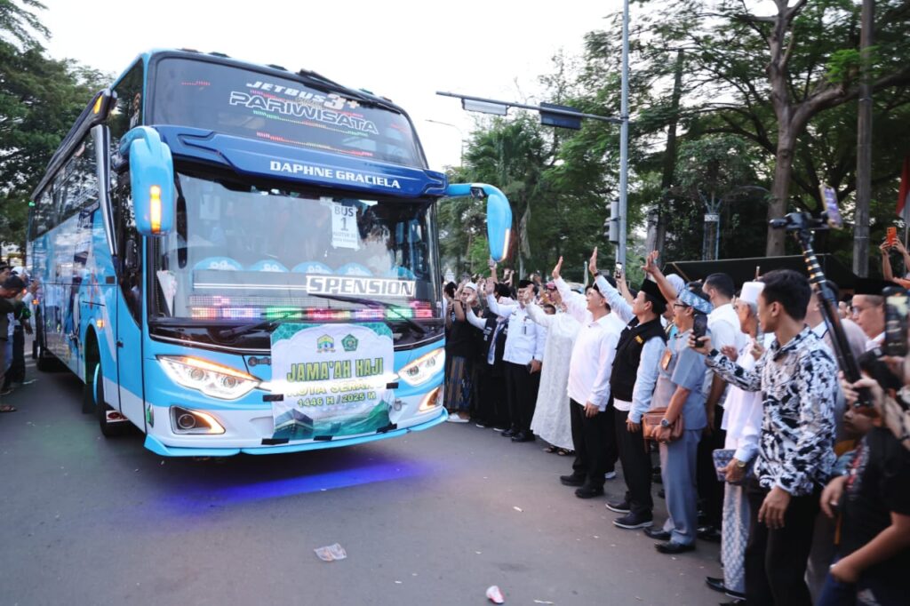 Wagub Banten Ingatkan Jamaah Haji Jaga Kesehatan dan Kekompakan Wagub Banten Ingatkan Jamaah Haji Jaga Kesehatan dan Kekompakan