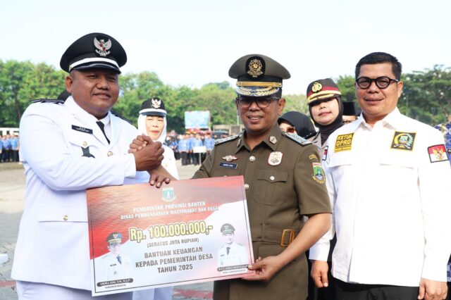 Kucurkan Rp123,8 Miliar Untuk Desa, Andra Soni : Untuk Tingkatkan Pelayanan Pemerintah Desa