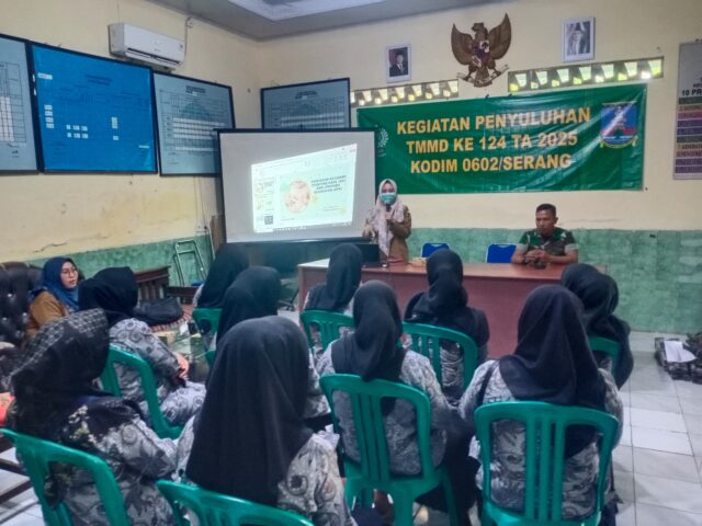 Satgas TMMD ke-124 Kodim Serang Gelar Penyuluhan Pencegahan Stunting di Desa Silebu