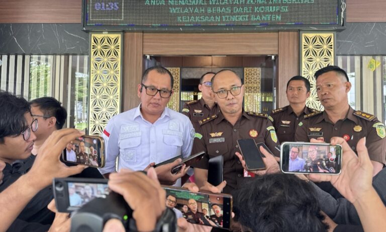 Penyidik Kejati Banten Telusuri Aset Tersangka Korupsi Sampah Tangsel