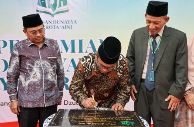 Andra Soni Resmikan Gedung SDIT Bunayya Qurrota’aini Kota Serang