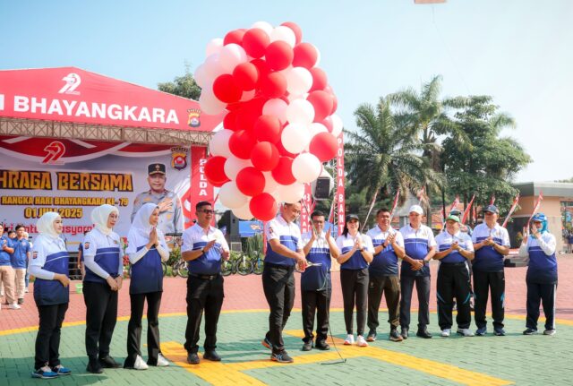 Gubernur Banten dan Kapolda Kompak Olahraga Bersama Peringati HUT Bhayangkara ke-79