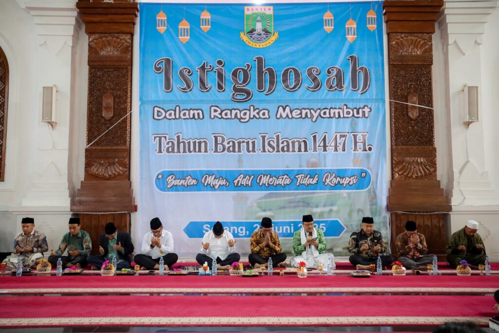 Sambut Tahun Baru 1447 H, Pemprov Banten Gelar Istighosah Bersama Masyarakat Sambut Tahun Baru 1447 H, Pemprov Banten Gelar Istighosah Bersama Masyarakat