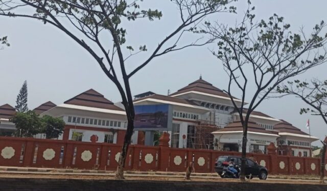 Forwatu Banten Telusuri Anggaran Renovasi Gedung DPRD Rp29,7 Miliar
