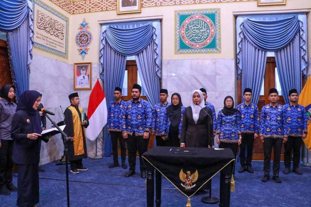 Ida Nuraida Dilantik sebagai Pj Sekda Serang, Didorong Kawal Program 100 Hari Kerja Ida Nuraida Dilantik sebagai Pj Sekda Serang, Didorong Kawal Program 100 Hari Kerja