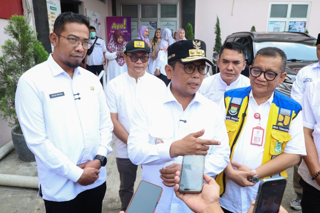 Andra Soni : Penetapan Sekda Definitif Memperkuat Roda Pemerintahan dan Meningkatkan Efektivitas Pelayanan Publik Andra Soni : Penetapan Sekda Definitif Memperkuat Roda Pemerintahan dan Meningkatkan Efektivitas Pelayanan Publik