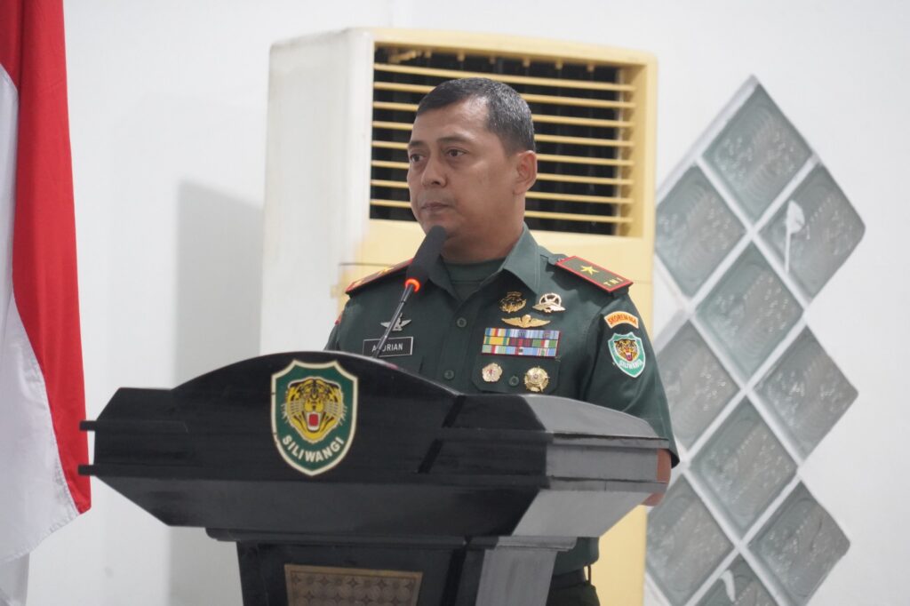 Danrem 064/MY Peringatkan Bahaya Judi Online dalam Jam Komandan Danrem 064/MY Peringatkan Bahaya Judi Online dalam Jam Komandan