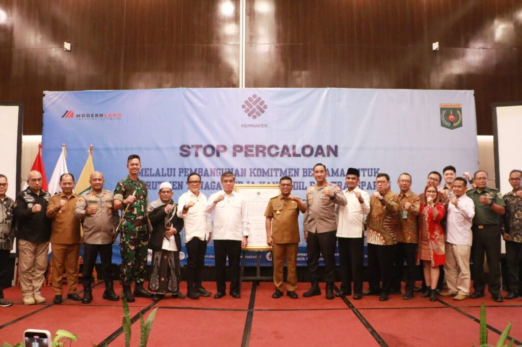 Serang Perkuat Komitmen Bersama Hentikan Pencaloan Tenaga Kerja Serang Perkuat Komitmen Bersama Hentikan Pencaloan Tenaga Kerja