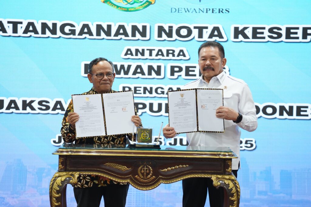 Kejaksaan dan Dewan Pers Sepakati MoU Demi Penegakan Hukum dan Kemerdekaan Pers Kejaksaan dan Dewan Pers Sepakati MoU Demi Penegakan Hukum dan Kemerdekaan Pers