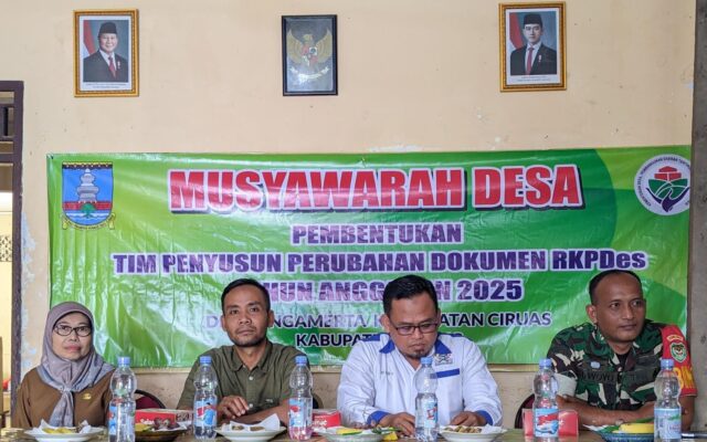 Dukung Pembangunan Desa, Babinsa Koramil Ciruas Hadiri Musdes Penyusunan RKPDes