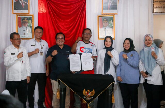 Ikuti Peluncuran Secara Nasional, Sekda Deden Apriandhi Tinjau Kesiapan Koperasi Desa Merah Putih Ranjeng