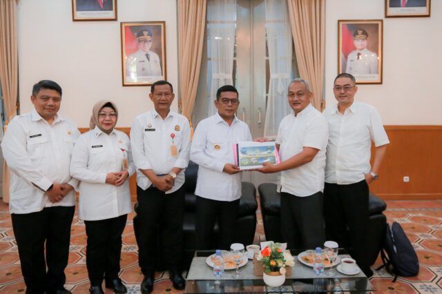 Pengusaha Tertarik EBT, Andra Soni : Provinsi Banten Terbuka Untuk Investasi