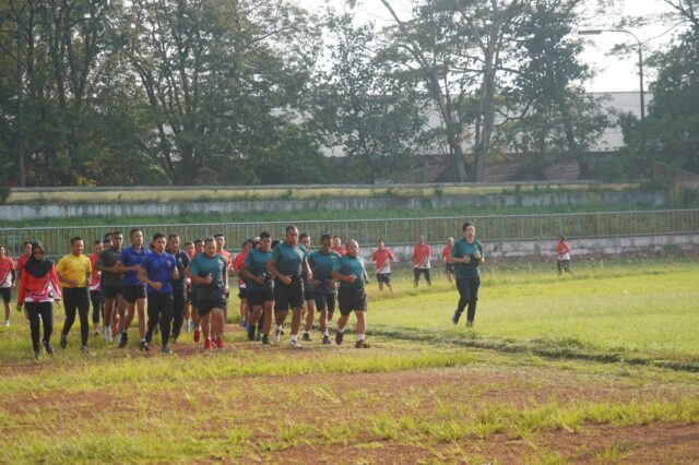 Korem 064/MY Gelar Olahraga Bersama, Teguhkan Semangat Kebersamaan dan Loyalitas Prajurit