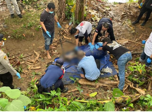 Mayat Perempuan Ditemukan dalam Tong Plastik di Sungai Cisadane