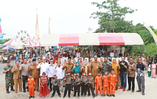 Mulai Luntur, Ratu Zakiyah Ajak Desa Budayakan Kembali Gotong Royong