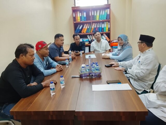Aliansi Masyarakat Gunungsari Audiensi dengan Dinkes Serang, Soroti Layanan Puskesmas