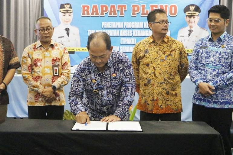 Rapat Pleno, TPAKD Kabupaten Serang Tetapkan 9 Program Kerja Rapat Pleno, TPAKD Kabupaten Serang Tetapkan 9 Program Kerja