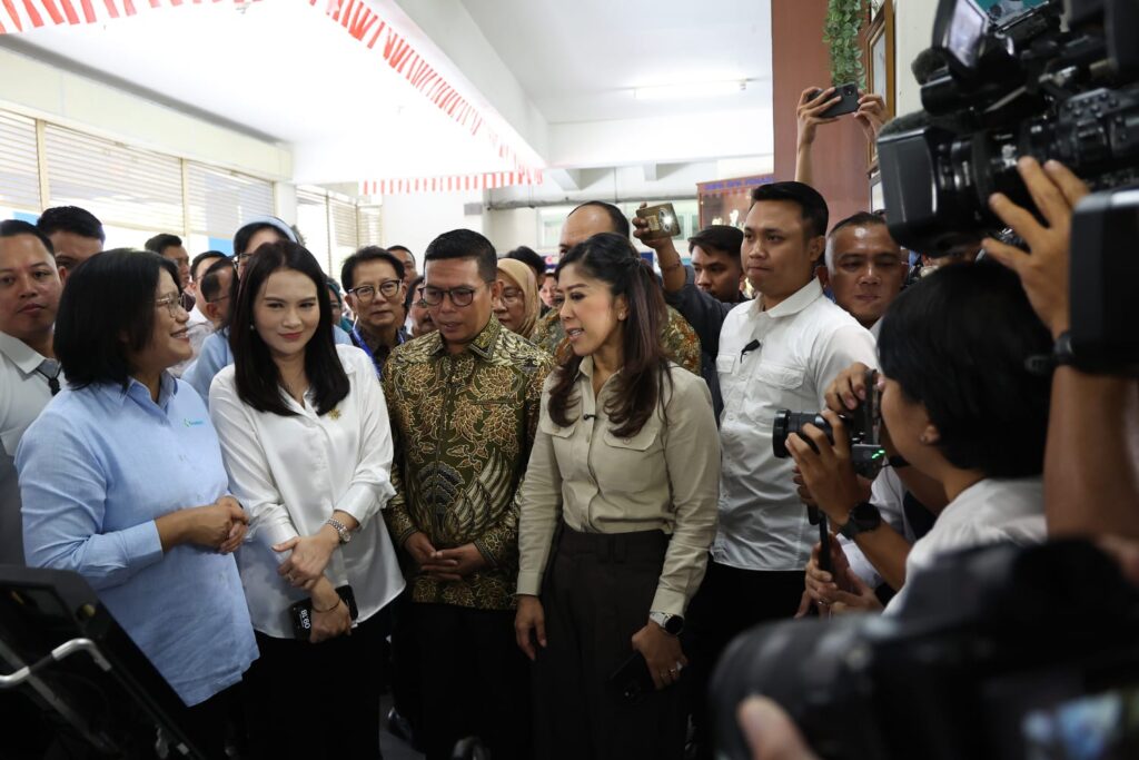 Hadiri Kick Off CKG, Andra Soni : Penting Untuk Cegah dan Deteksi Dini Masalah Kesehatan Hadiri Kick Off CKG, Andra Soni : Penting Untuk Cegah dan Deteksi Dini Masalah Kesehatan