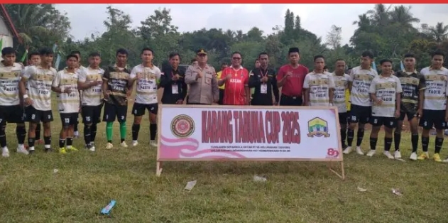 Turnamen Sepak Bola Karang Taruna Cigoong Meriahkan HUT RI ke-80
