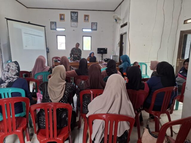 Danramil Pagelaran Apresiasi Kegiatan Pembinaan Kader UPT Puskesmas Patia di Desa Idaman