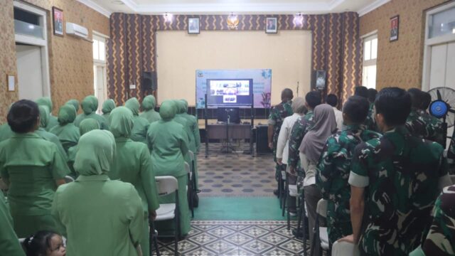 Anggota Kodim 0601/Pandeglang Ikuti Pengarahan KASAD Secara Virtual