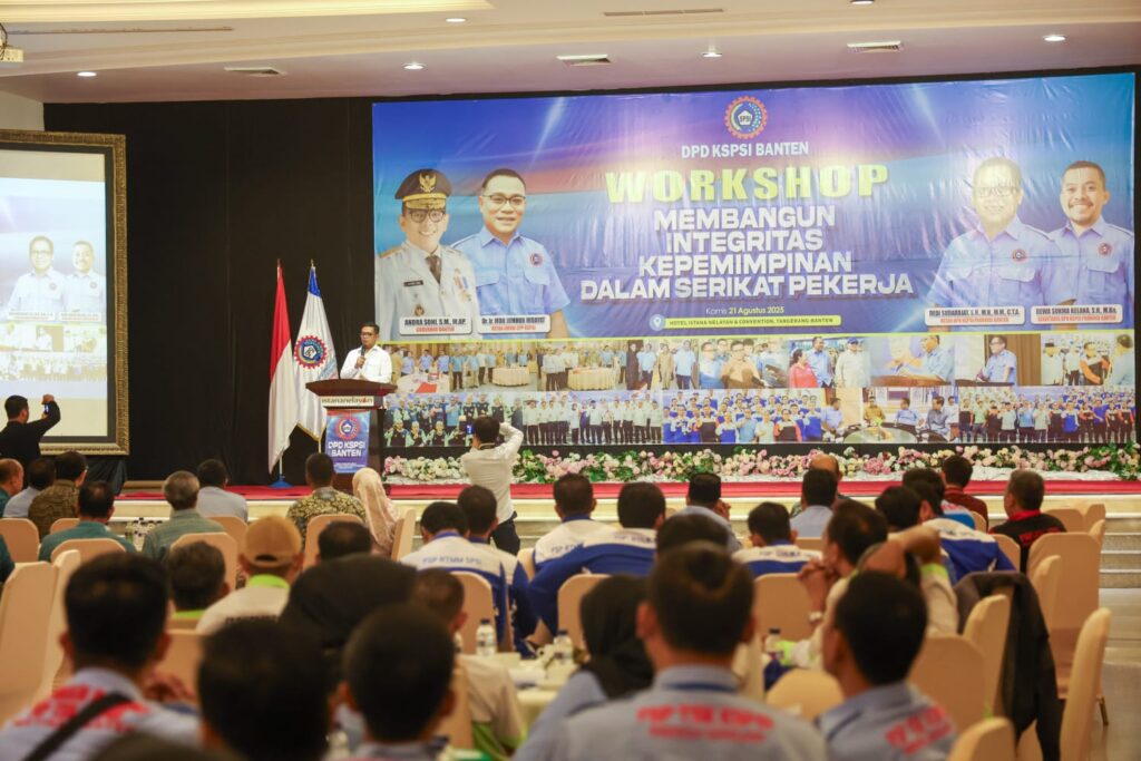 Buka Workshop KSPI, Andra Soni Paparkan Program Pembangunan Unggulan Buka Workshop KSPI, Andra Soni Paparkan Program Pembangunan Unggulan
