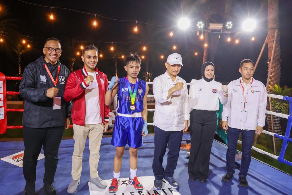Wagub Banten Buka Roadshow University Boxing League Banten Wagub Banten Buka Roadshow University Boxing League Banten