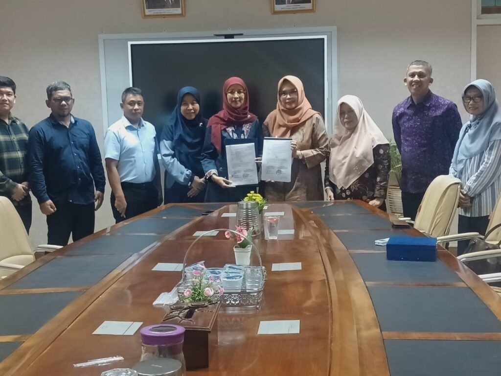 FKIP UT Bangun Sinergi Lintas Perguruan Tinggi FKIP UT Bangun Sinergi Lintas Perguruan Tinggi