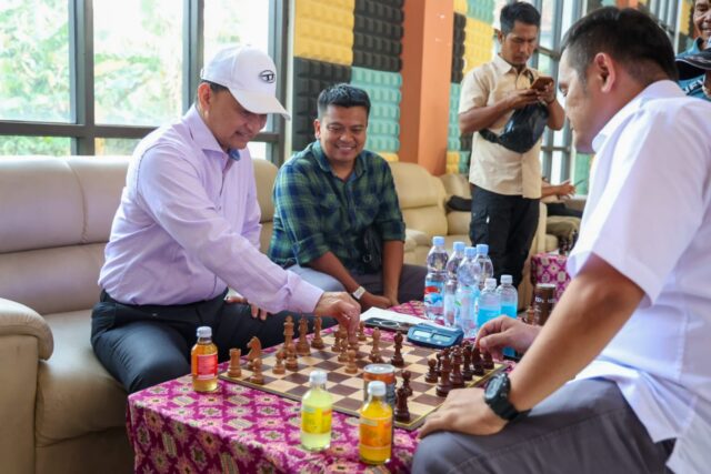 Hadiri Liga Catur Kabupaten Tangerang, Dimyati Natakusuma : Catur Miniatur Kehidupan