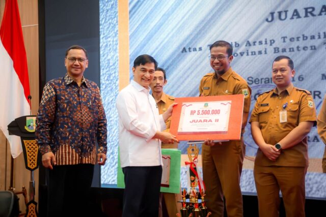Penghargaan Kearsipan, Wagub Banten : Arsip Penting Untuk Dikelola Dengan Baik