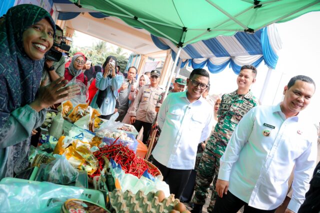 Gerakan Pangan Murah, Andra Soni: Untuk Bantu Masyarakat Penuhi Kebutuhan Sehari – hari
