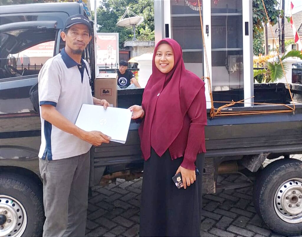 Terkesan Ada Sesuatu, Inspektorat Periksa PKBM, Barang Pembelian dan Nota Pembelanjaan Diboyong ke Kantor Inspektorat Terkesan Ada Sesuatu, Inspektorat Periksa PKBM, Barang Pembelian dan Nota Pembelanjaan Diboyong ke Kantor Inspektorat
