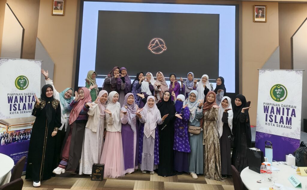 PD WI Kota Serang Tea Time Bersama Angelina Sondakh, Dari Luka Menjadi Kekuatan