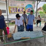 Gus Mubin Bimbing Warga Cilegon Praktik Pengurusan Jenazah