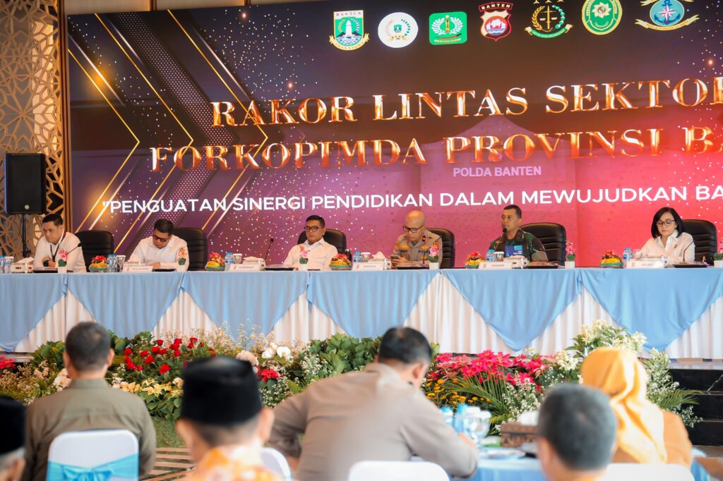 Rakor Forkopimda Pasca Unjuk Rasa, Danrem 064/MY: Keamanan Banten Tanggung Jawab Kolektif Rakor Forkopimda Pasca Unjuk Rasa, Danrem 064/MY: Keamanan Banten Tanggung Jawab Kolektif