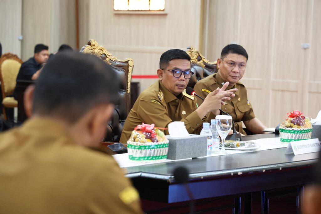 Andra Soni Tegaskan Program dan Kegiatan Harus Sentuh Masyarakat Andra Soni Tegaskan Program dan Kegiatan Harus Sentuh Masyarakat