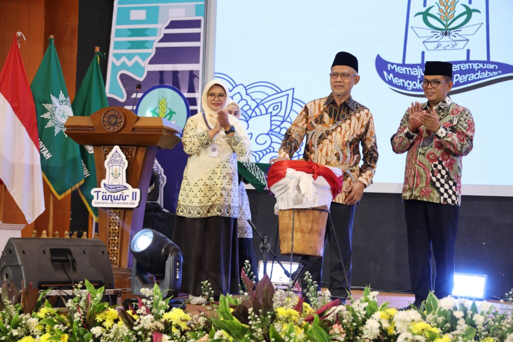 Andra Soni : Perempuan Adalah Aktor Sosial Di Berbagai Sektor