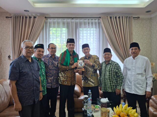 Ketum PBMA Sambut Hangat Kunjungan Menteri Transmigrasi, Siap Perkuat Peran Mathlaul Anwar